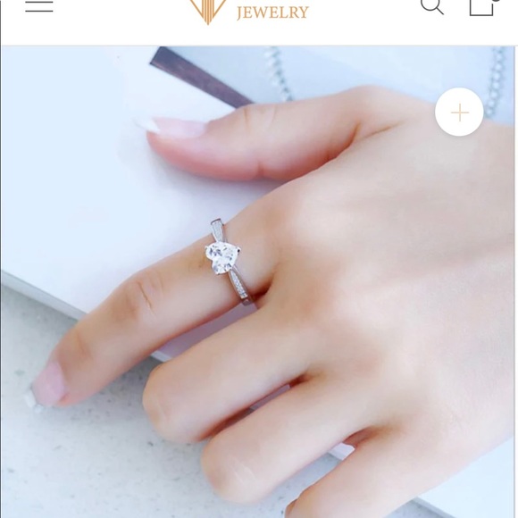 Heart Ludovic Moissanite Ring Size 5 - Picture 4 of 6
